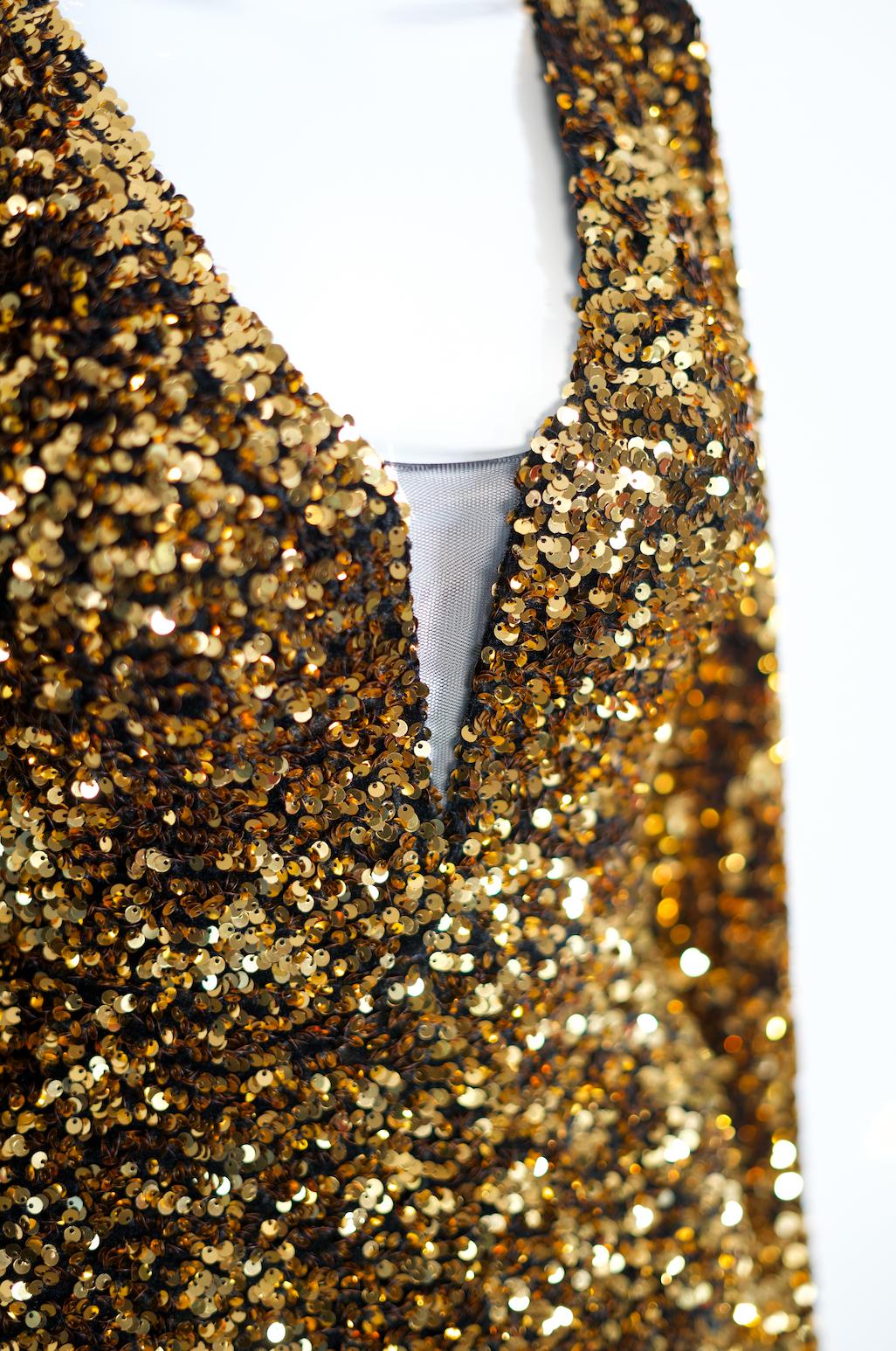 A Golden Shimmery Dress | €10 per day